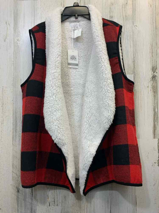 NWT MUDPIE JACKETS / COATS Size One Size BLK/RED BUFFALO CHECK Vest/SHERPA LININ