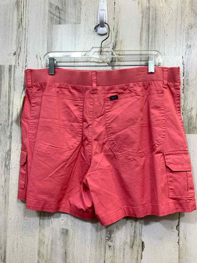 NWT Size 16 LEE Shorts/MID RISE LOVAT