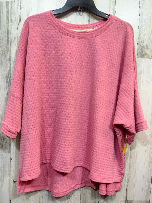 NWT UMGEE Tops Size L Pink SWISS DO/SCOOP NECK/SHORT SLEEVES Blouse