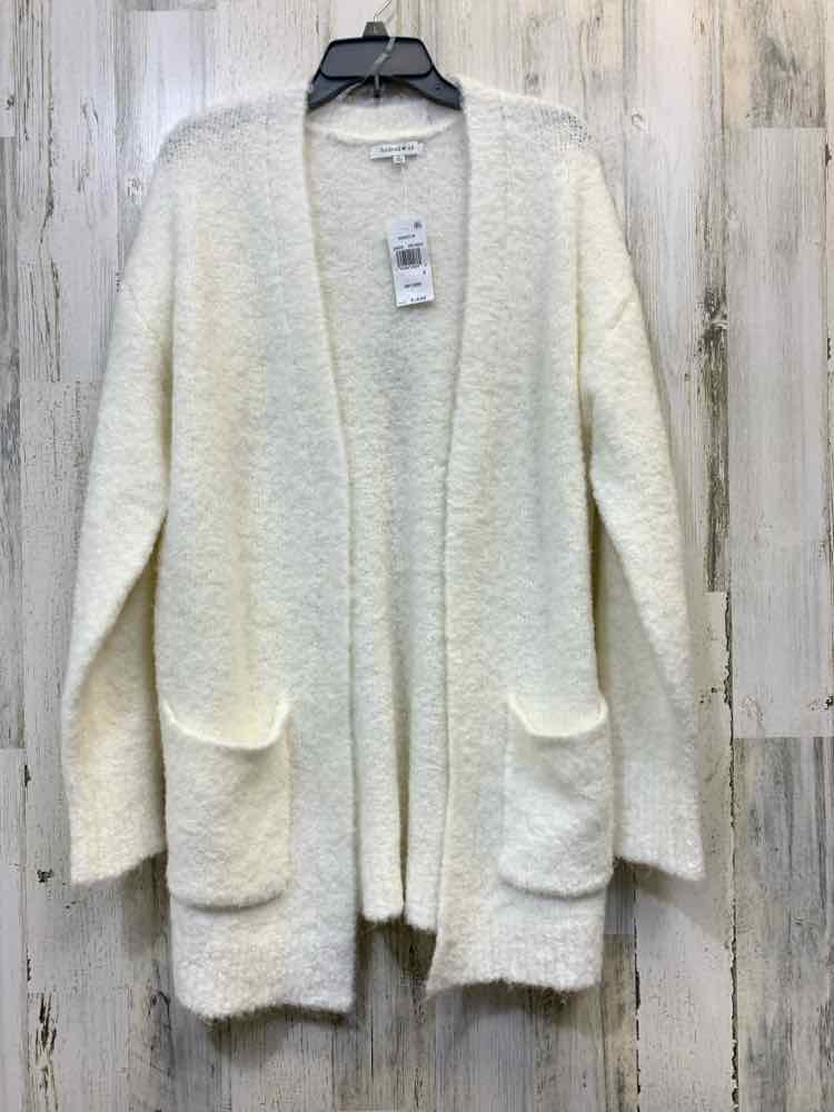 NWT HOOKED UP Tops Size S White LONG SLEEVES Sweater