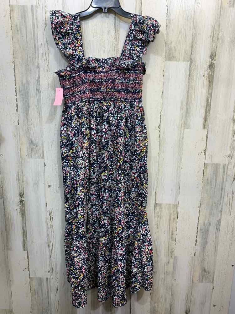 PRE-OWNED CROWN & IVY Dresses and Skirts Size M Floral MAXI Dress/FLORAL MAXI DR