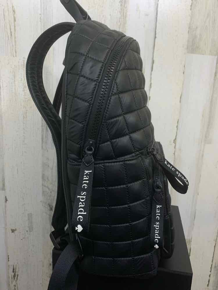 KATE SPADE /LARGE BACKPACK W/2 FRONT ZIPPER & SIDE POCKETS
