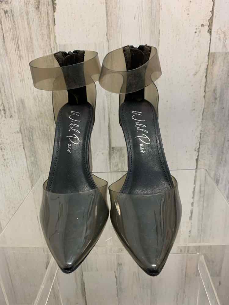 NWT WILD PAIR SHOES Shoe Size 5.5 Black Vinyl Shoes