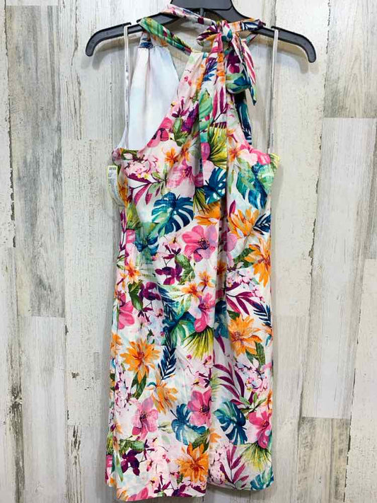 PRE-OWNED TOMMY Dresses and Skirts Size L WHT/GRN/BLU Floral HALTER Dress