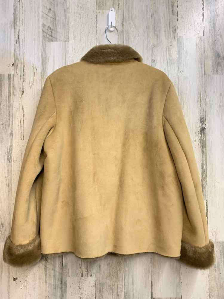 PRE-OWNED COACO JACKETS / COATS Size M Tan LONG SLEEVES Jacket/FAUX FUR LINED