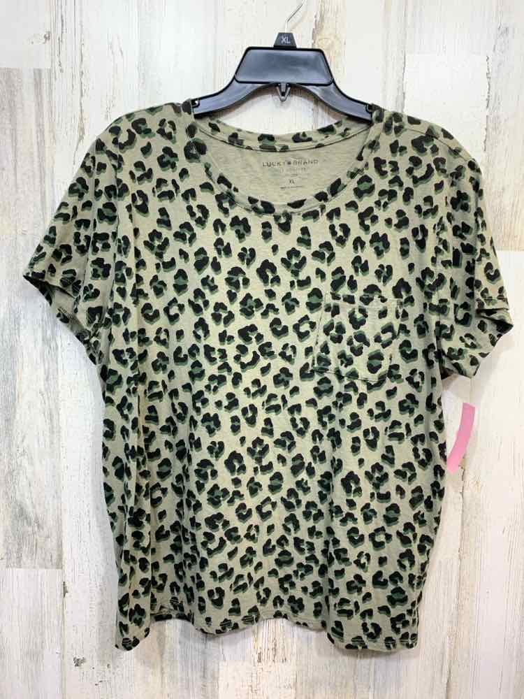 PRE-OWNED LUCKY BRAND Tops Size XL OLIVE/BLK CHEETAH SHORT SLEEVES Shirt/OLIVE/B