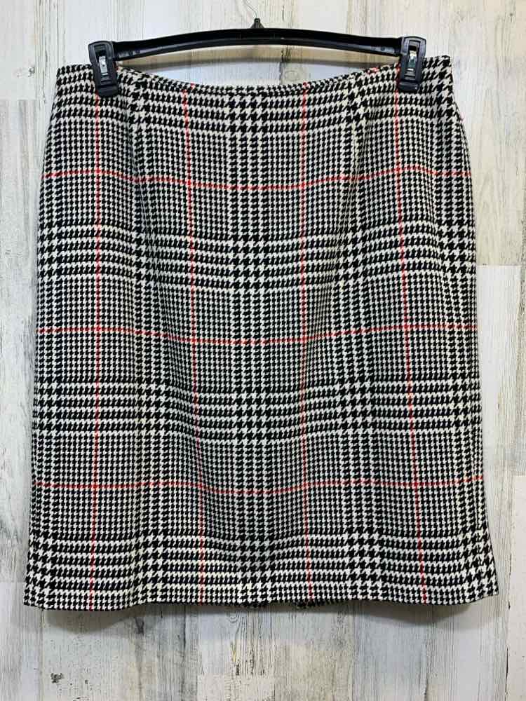 PRE-OWNED TALBOTS PLUS SIZES Size 1X BLK/WHT/RED Houndstooth PENCIL Skirt