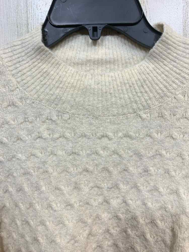 NWT ON 34TH Size M Tops Cream HONEYCOMB LONG SLEEVE/MOCK NECK SWEATER