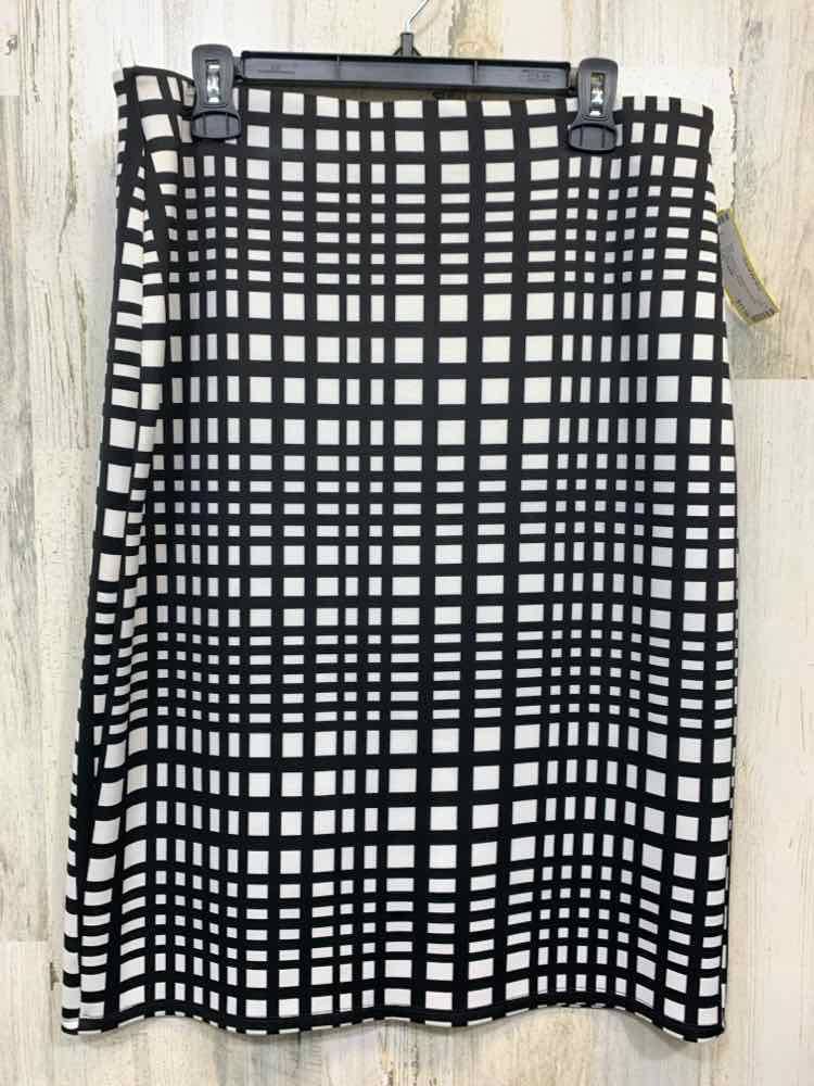 PRE-OWNED NYCC L Dresses and Skirts WHT/BLK Plaid PENCIL Midi/ELASTIC WAIST