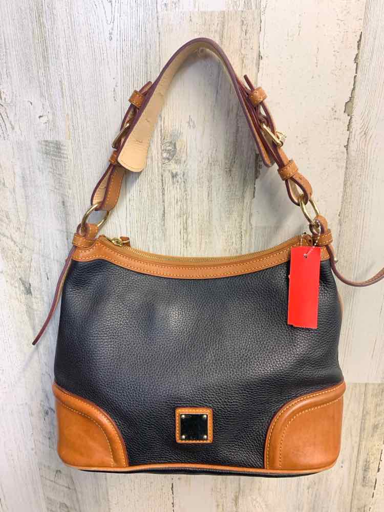 PRE-OWNED DOONEY &  BOURKE BLACK/BROWN Purse/DOONEY & BOURKE PEBBLE GRAIN LEATHE