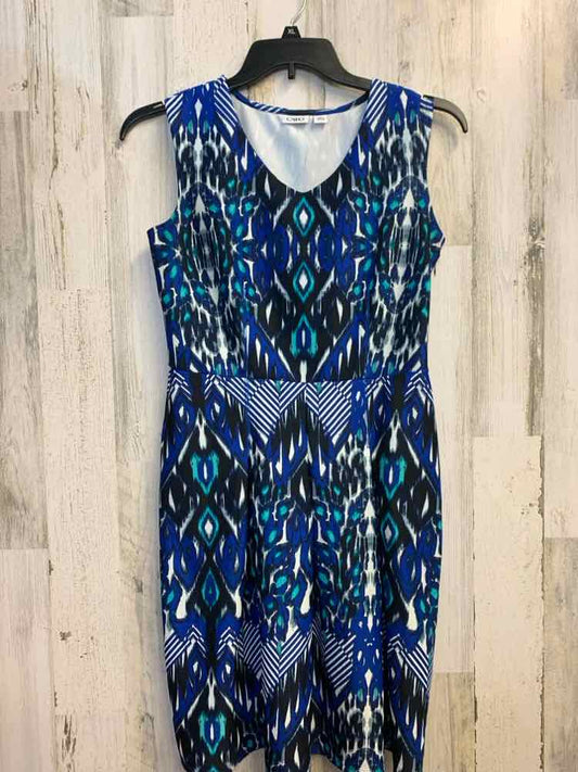 PRE-OWNED CATO Dresses and Skirts Size 8 BLU/BLK/WHT PATTERN SLEEVELESS Dress