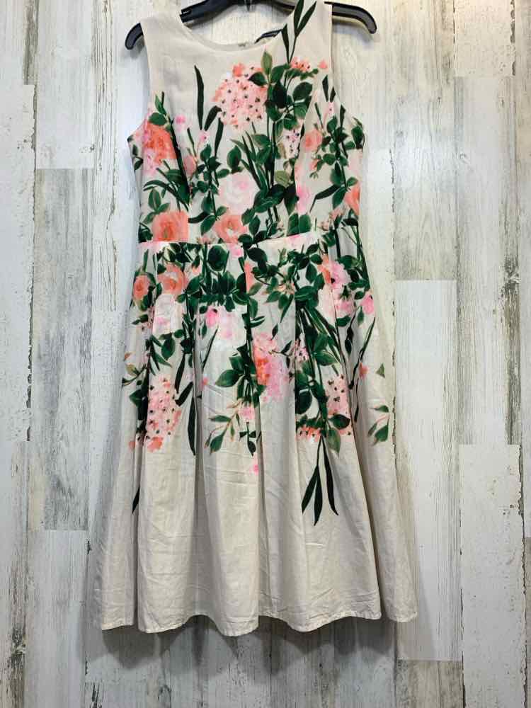 PRE-OWNED TOMMY HILFIGER Dresses and Skirts Size 8 BIEGE/GREEN/PINK A-LINE Dress