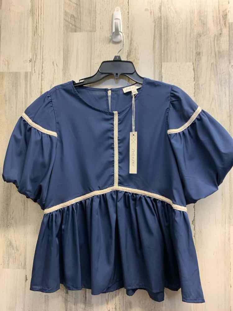 NWT SHE + SKY Tops Size L NAVY BLUE/WHITE BELL SLEEVES Blouse