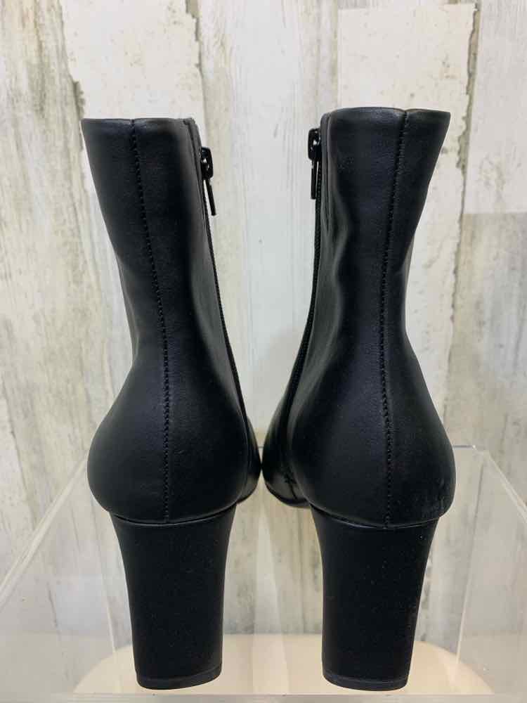 NWT ALFANI SHOES Shoe Size 8.5 Black SQUARE FRONT Boots