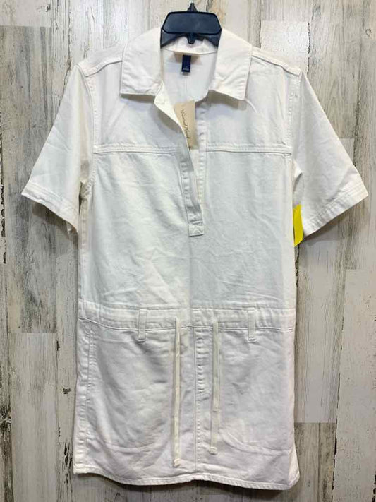NWT Size S UNIVERSAL THREADS Tops White Denim Solid JUMPER Jumper