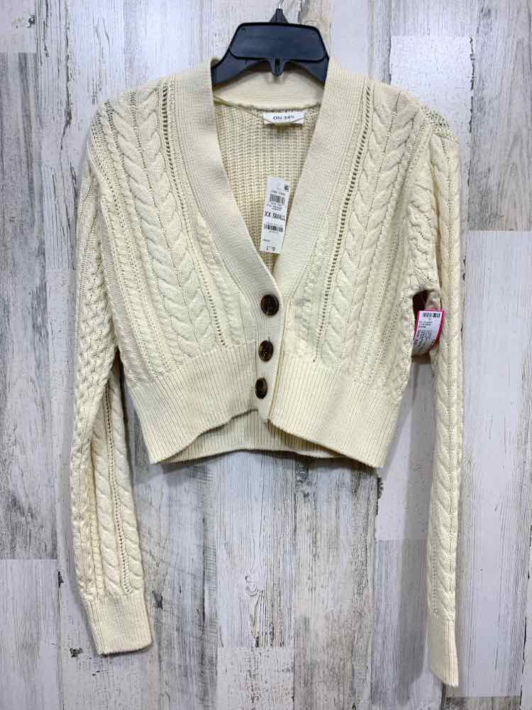NWT ON 34TH Size XXS Tops Cream CABLE KNIT LONG SLEEVE/CROP BUTTON UP CARDIGAN