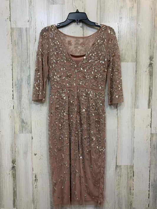 PRE-OWNED AIDAN MATTOX Dresses and Skirts Size 0 BLUSH 3/4 LENGTH /BEADED  W/BAC