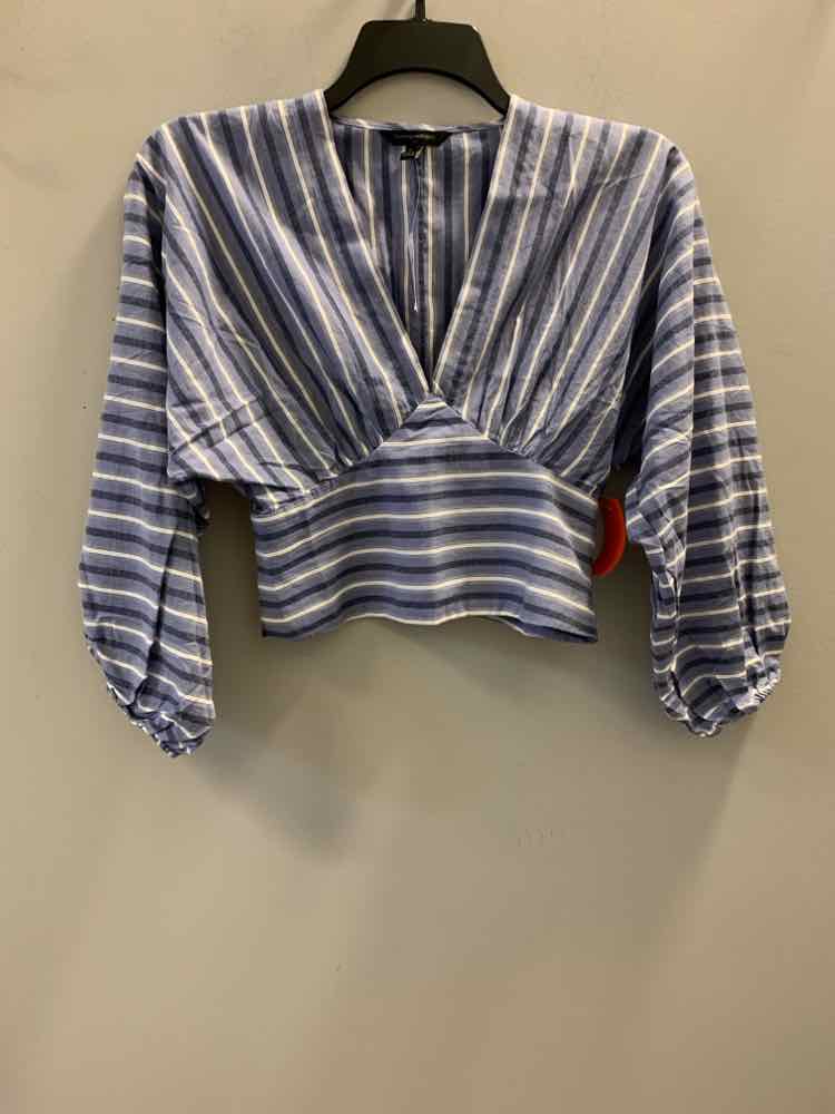 NWT BANANA REPUBLIC Tops Size 2 BLU/WHT Stripe 3/4 SLEEVE TOP