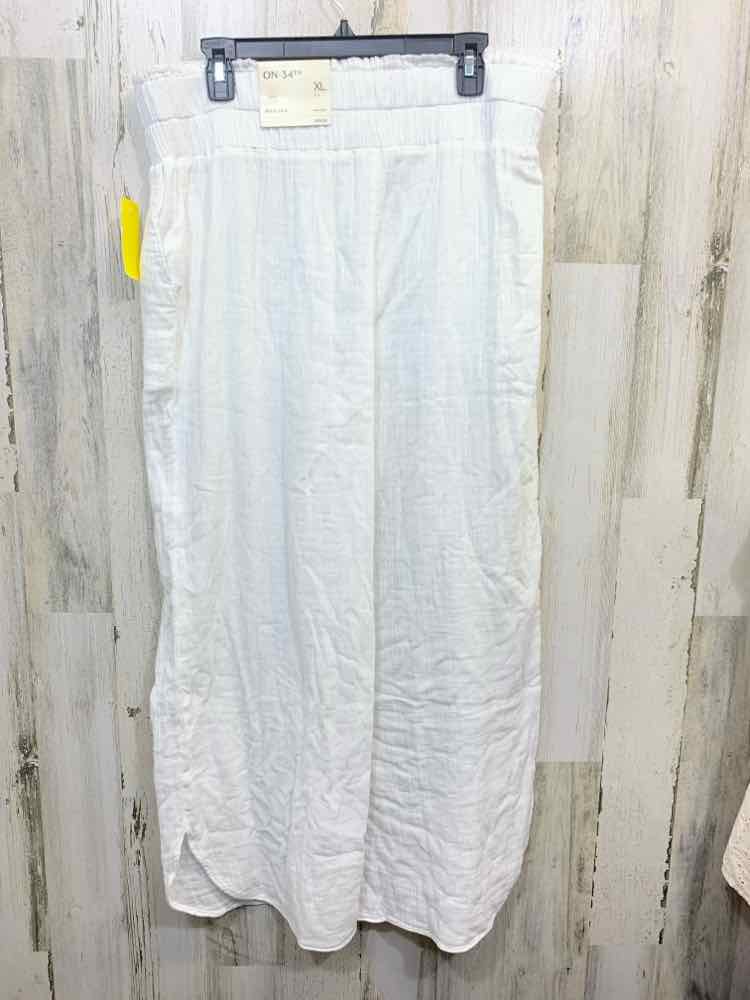 NWT Size XL ON THE 34TH BOTTOMS White Solid WIDE LEG Pants