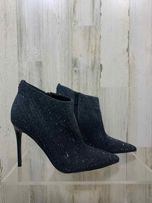 NWT GUESS SHOES Shoe Size 6.5 Denim RHINESTONE ANKLE BOOTIE Shoes/DENIM W/ BLACK