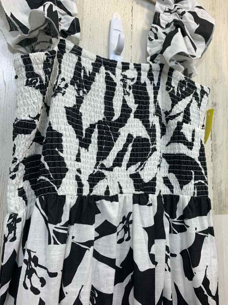 PRE-OWNED GIRL SOL Dresses and Skirts Size XL WHITE/BLACK TROPICAL TIERED Dress/