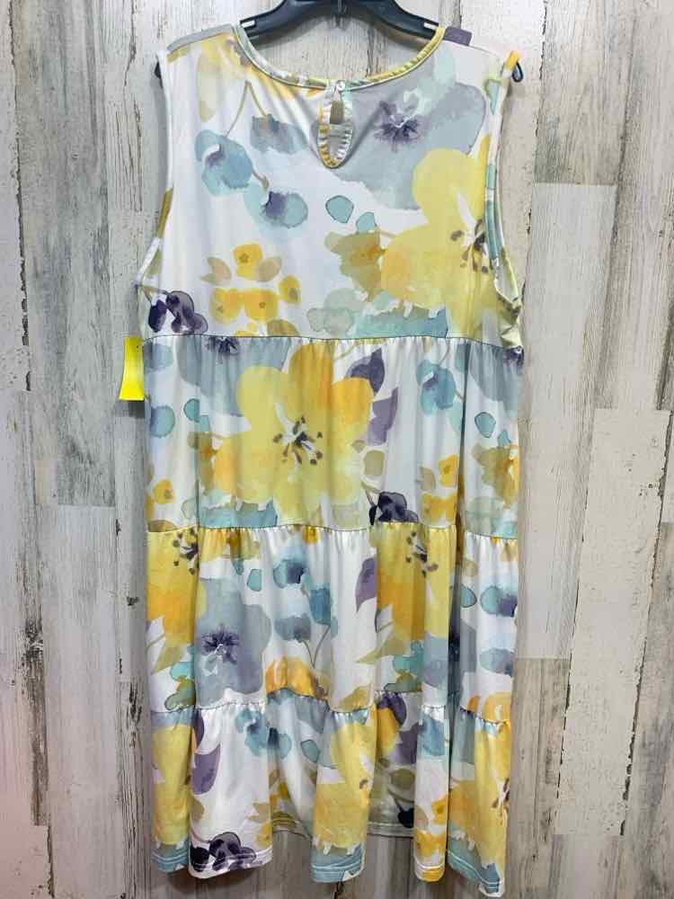 PRE-OWNED LOVEU.DEAR Dresses and Skirts Size 2XL WHITE/YELLOW/GRAY Floral Dress/