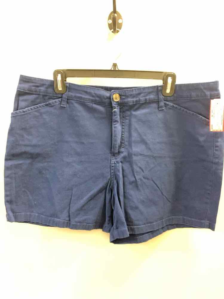 PRE-OWNED Size 18 ST JOHN'S BAY PLUS SIZES Blue Shorts