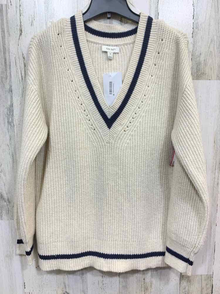 NWT ON 34TH Size M Tops CREAM RIB KNIT LONG SLEEVES V NECK W/NVY TRIM SWEATER