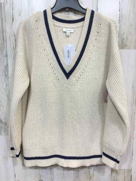 NWT ON 34TH Size M Tops CREAM RIB KNIT LONG SLEEVES V NECK W/NVY TRIM SWEATER