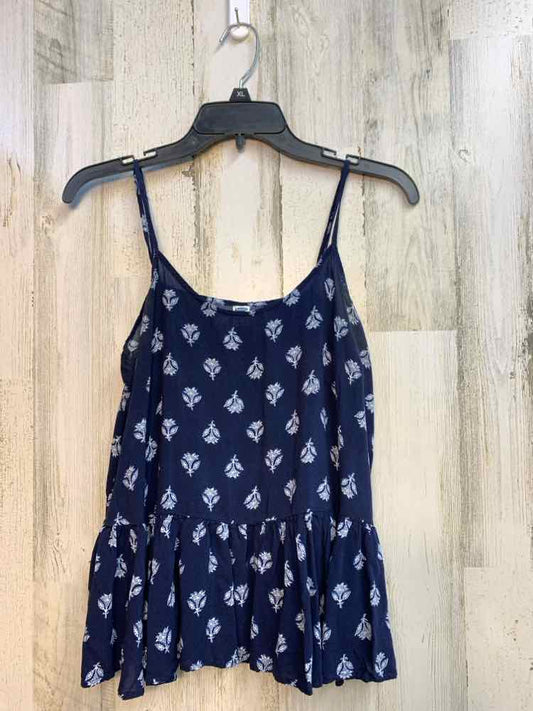 PRE-OWNED OLD NAVY Tops Size M Navy Floral SPAGHETTI STRAP TOP