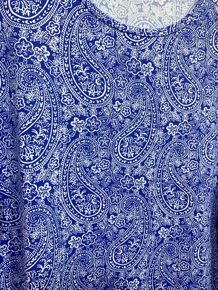 PRE-OWNED LAND'S END Dresses and Skirts Size XLP WHT/BLUE FLORAL/PAISLEY/SCOOP N