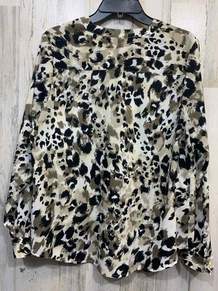 PRE-OWNED 212 COLLECTION Dresses and Skirts Size L BRN/BLK/WHT LEOPARD TOP/BUTTO