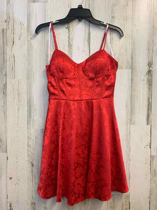 B. DARLIN Dresses and Skirts Size 7/8 Red Floral SPAGHETTI STRAP Dress