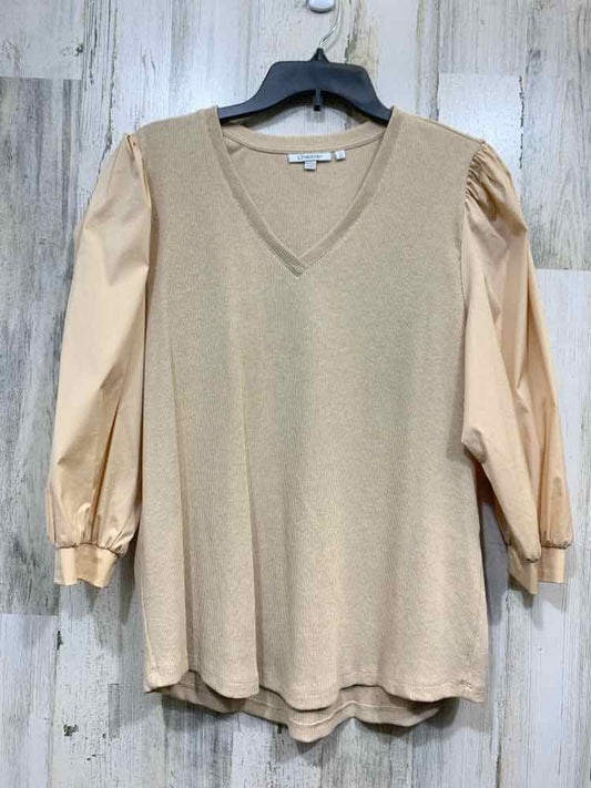 PRE-OWNED CHICOS PLATINUM Size XL BEIGE FRINGED LONG SLEEVE CHICOS SHIRT