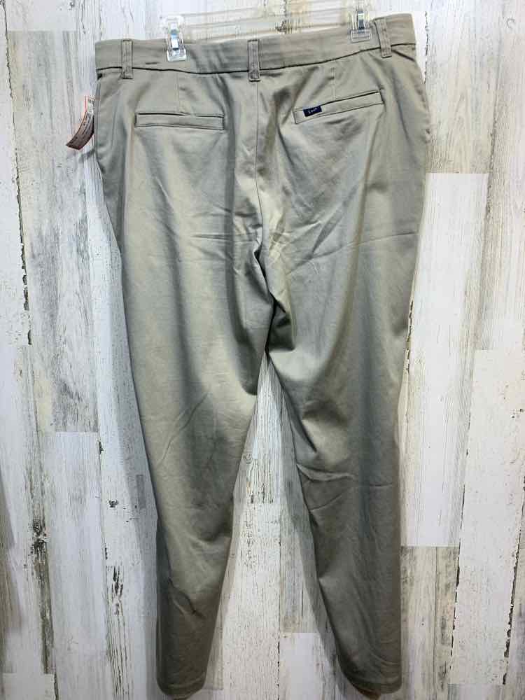 NWT Size 18 LEE BOTTOMS Khaki Solid Pants