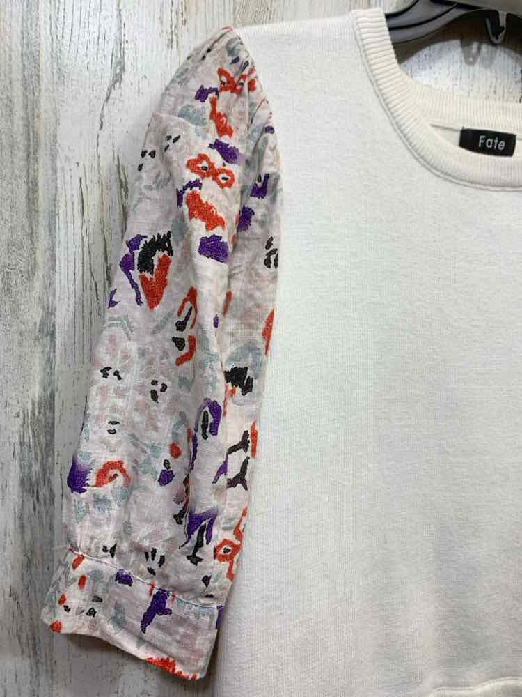 PRE-OWNED FATE Tops Size S WHT/PRPLE/RED/BLCK Floral SHORT SLEEVES Shirt/FLORAL