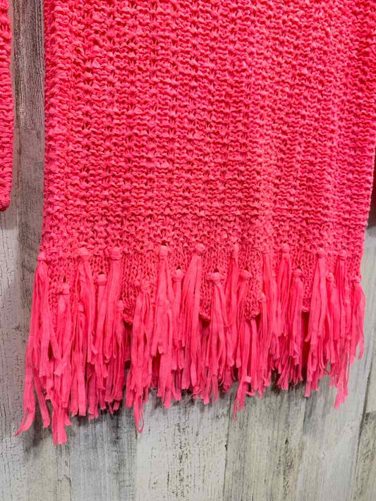 PRE-OWNED LILLY PULITZER Tops Size XS HOT PINK Eyelet 3/4 SLEEVE Blouse