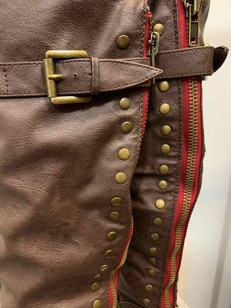 NWT JOURNEE COLLECTION SHOES Shoe Size 6 DARK BRN STUDDED W/BUCKLE Boots