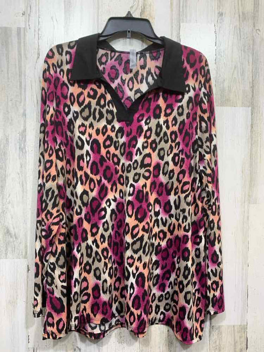 PRE-OWNED HONEYME CURVY/BLACK/PURPLE LEOPARD COLLARED TOP