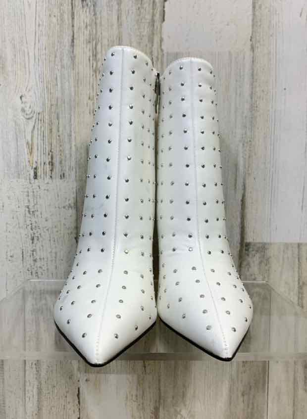 NWT NINE WEST SHOES Shoe Size 8.5 White Boots