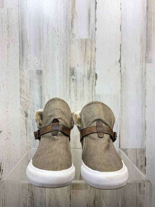 PRE-OWNED BOBS SHOES Shoe Size 7.5 WHT/PNK/GRN/BLU Floral Shoes/SLIP ON