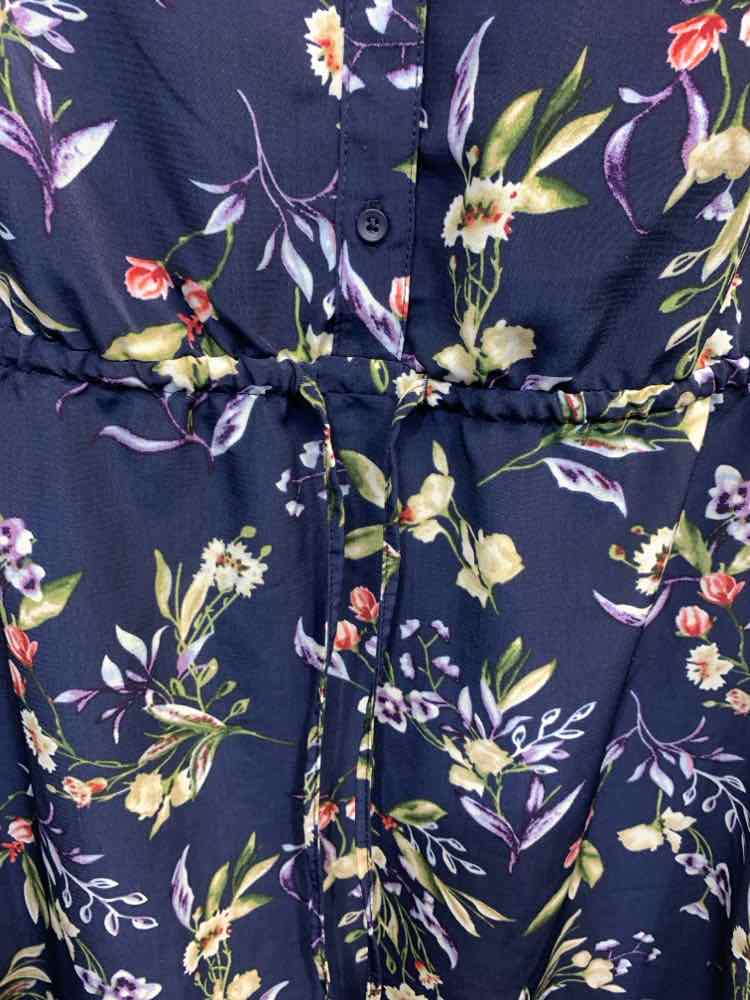 PRE-OWNED NICOLE MILLER Dresses and Skirts Size L NAVY/GRN/PRPL/RED Floral Dress