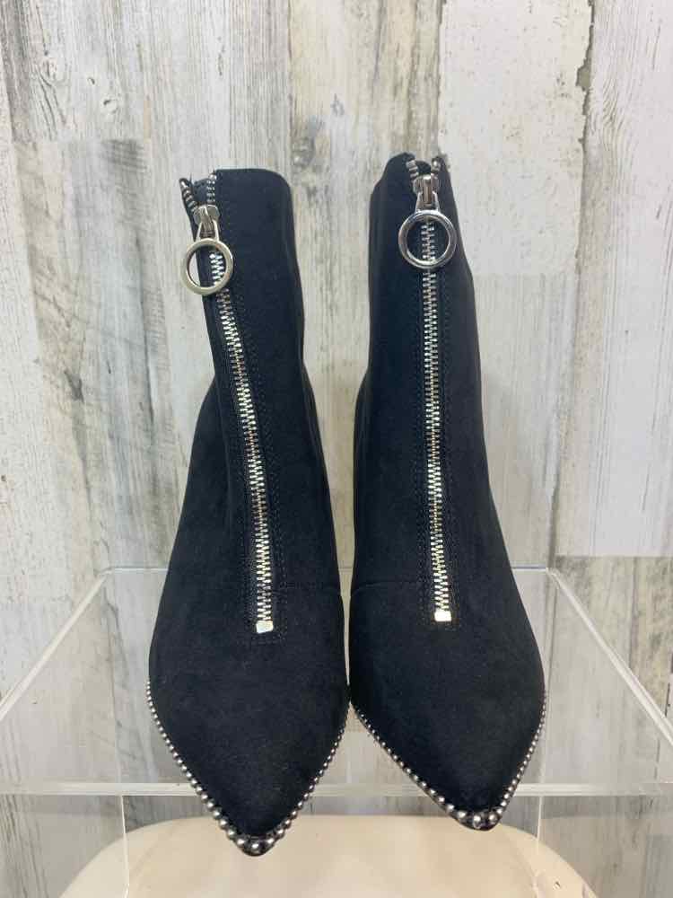 NWT BAR lll SHOES Shoe Size 9.5 Black Solid BOOTIE Shoes/BLACK ANKLE BOOTIE HEEL