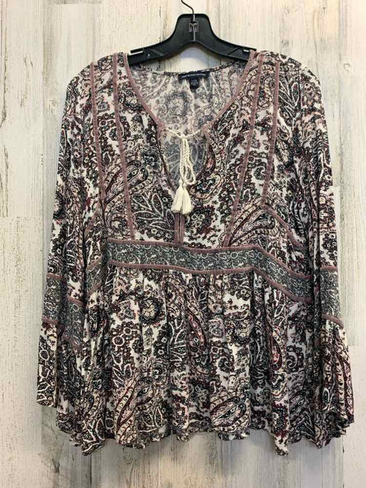 PRE-OWNED AMERICAN EAGLE Tops Size L BEIGE/MAUVE/WINE Paisley LONG SLEEVES TOP
