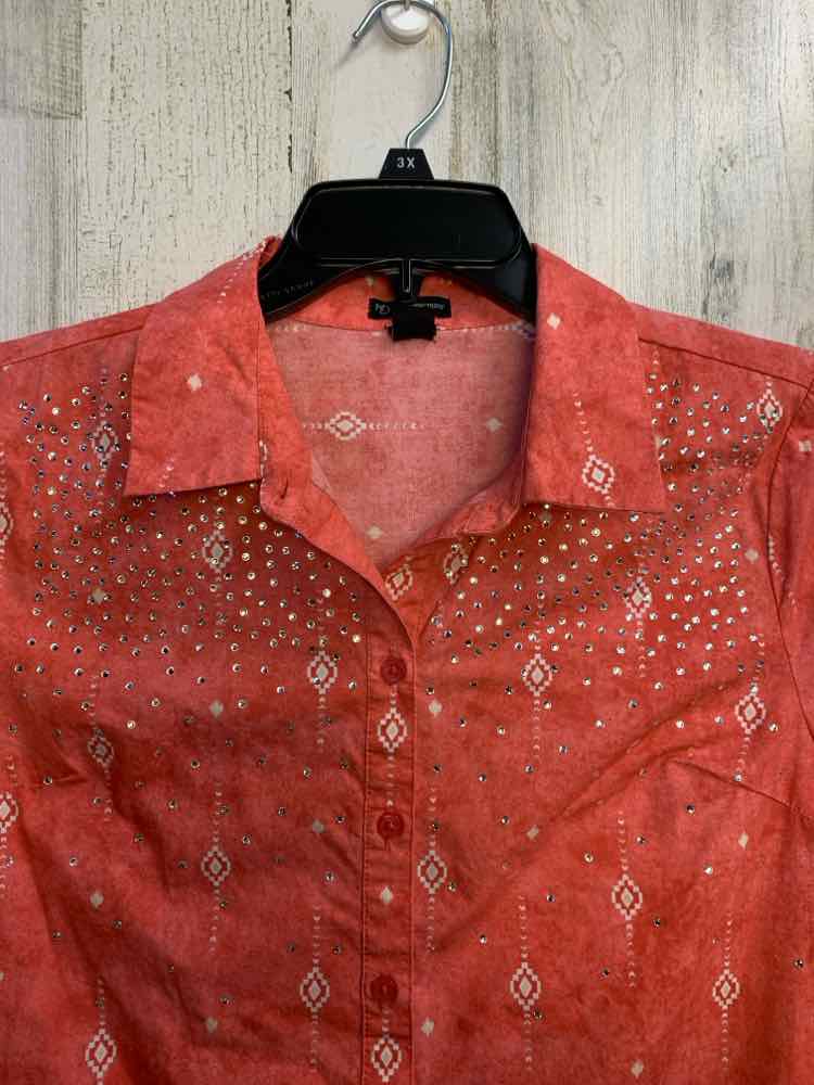 PRE-OWNED NEW DIRECTIONS Tops Size M SALMON LONGSLEEVE TOP/BUTTON UP