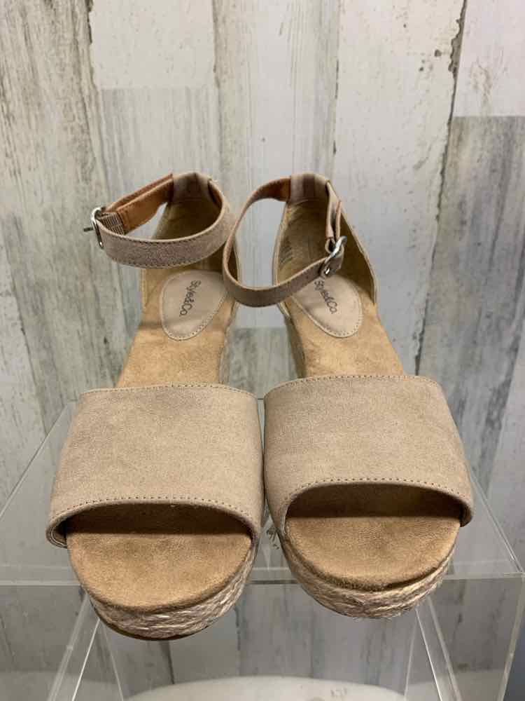 NWT STYLE & CO SHOES Shoe Size 7.5 Tan Suede WEDGE Shoes