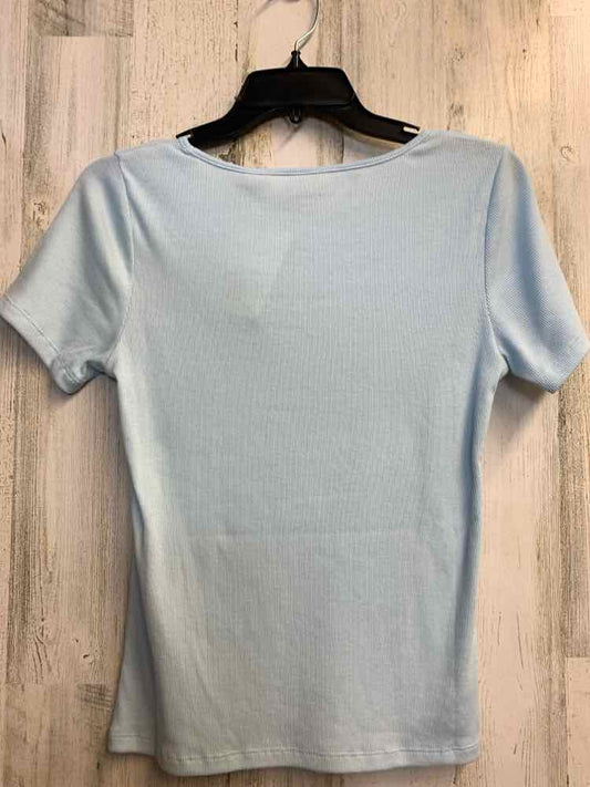 NWT Levi Strauss & Co Tops Size M LIGHT BLU RIBBED SHORT SLEEVES TOP