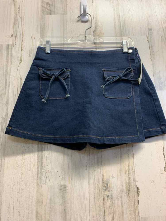 PRE-OWNED Size M THE WORKSHOP BOTTOMS DARK BLUE Skort