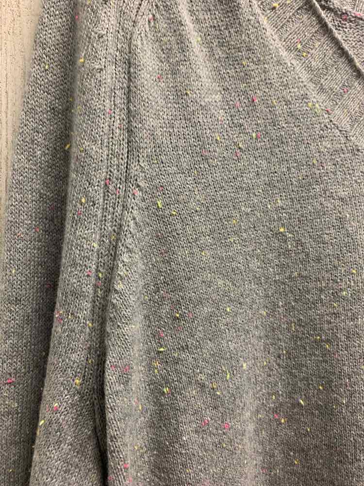 NWT OLD NAVY Tops Size XL Gray SWEATER Sweater