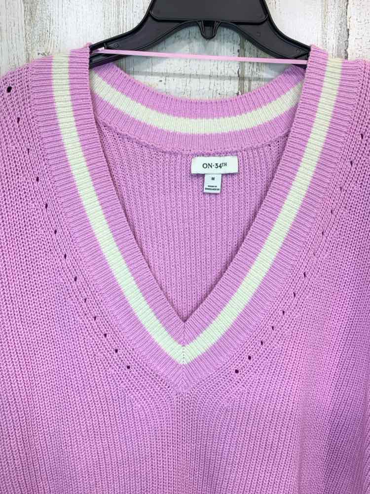 NWT ON 34TH Size M Tops Pink LONGSLEEVE SWEATER